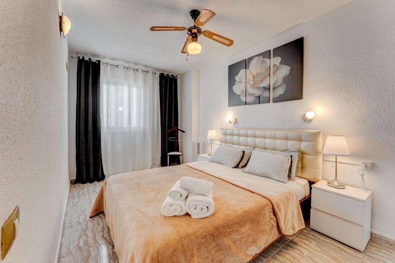 לוס כריסטיאנוס Torres Del Sol Beach Front Apartment Ph06 מראה חיצוני תמונה